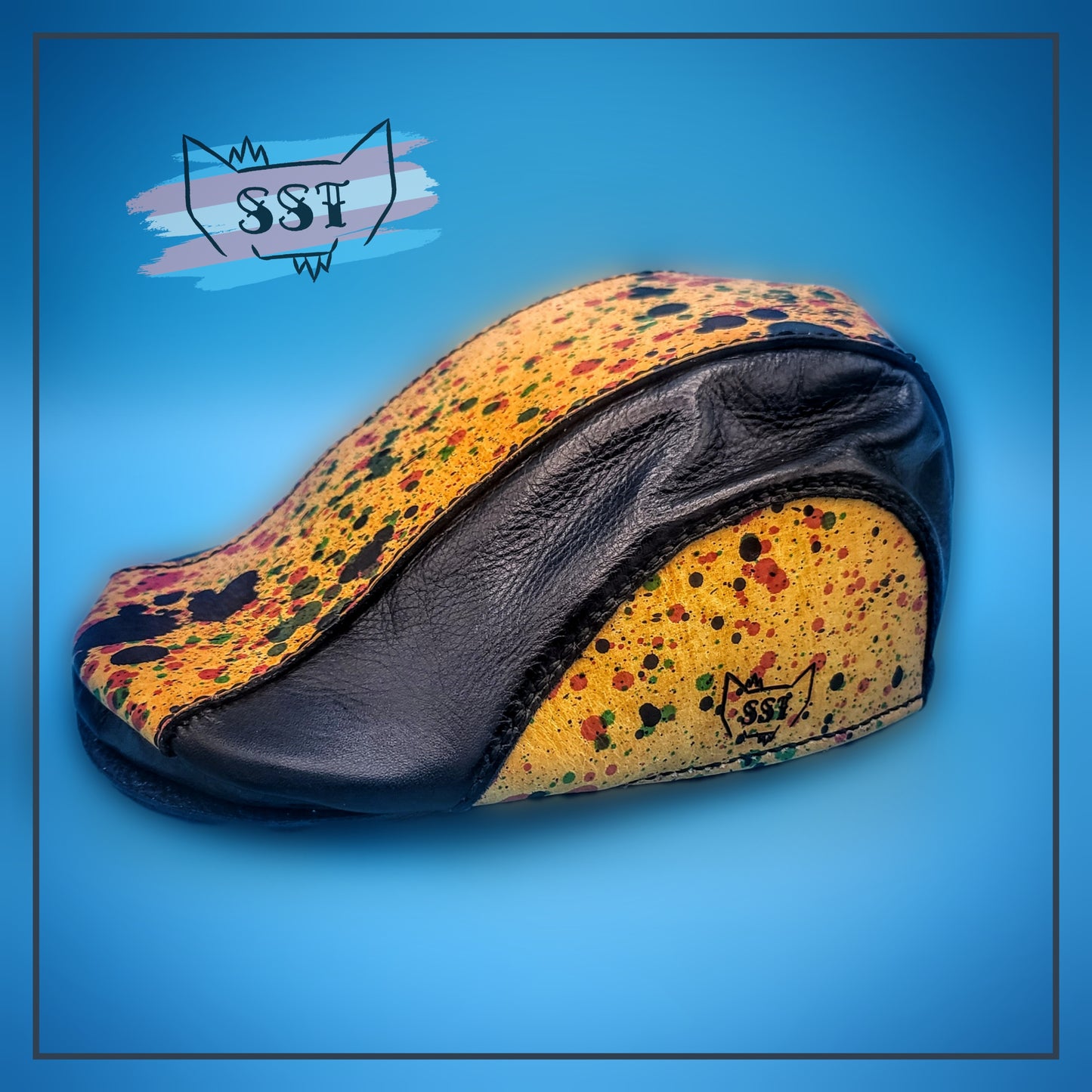 Center Leather Splatter Yellow Flat Cap