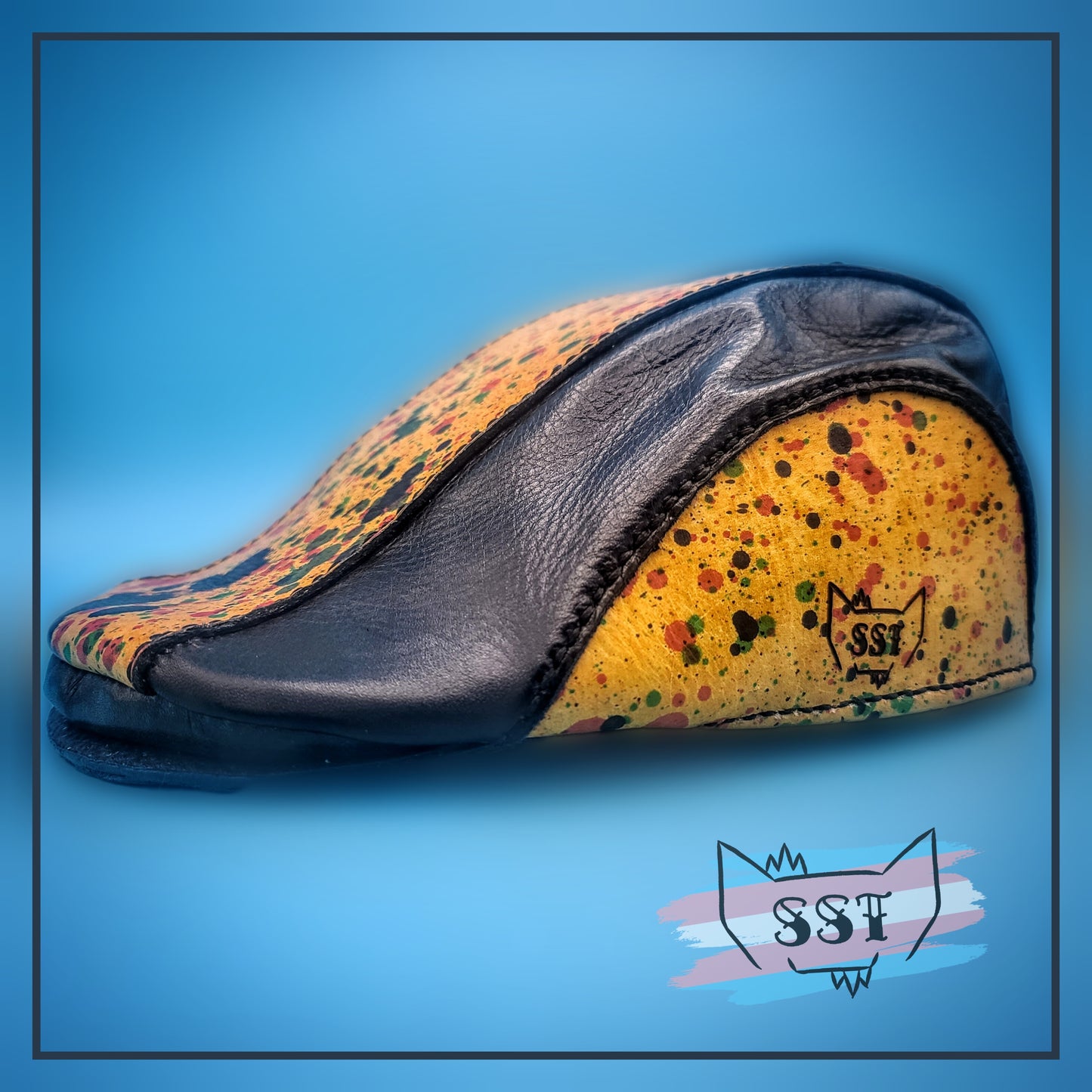 Center Leather Splatter Yellow Flat Cap